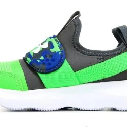 Under Armour kids Runplay Sneakers (Big Kid) in Green 7 Under Armour kids Runplay Sneakers (Big Kid) in Green -Very G store 02bfef9b715840ccb76d5d105efaf9a6 5682d084 2247 421d bb04 fcc348dbcc90 1080x