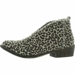 Very G Jamie Womens Pointed Toe Dressy Booties -Very G store 80c0d0d6907345629ae15094e37a0480 0aa7df4c a95f 433d a0e1 f4f316c7d4da 1080x