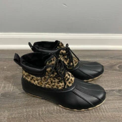 Very G women Gypsy Jazz Duck Boots in Black Leopard