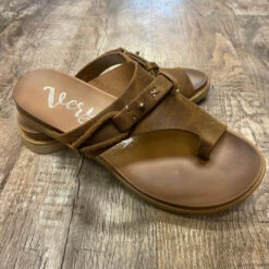Very G women Carina Sandal in Tan