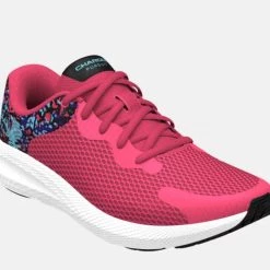 Under Armour kids Kid'S Gps Pursuit 2 Print Sneaker in Pink