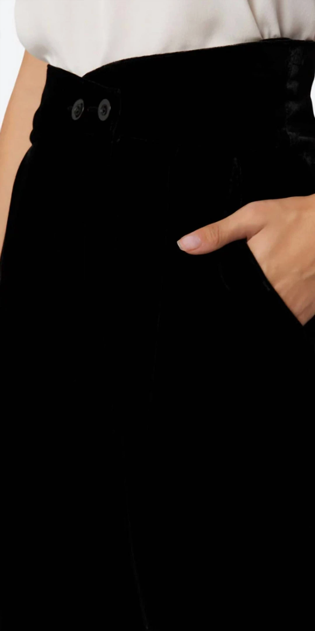 Joie women Farah Velvet Pant in Caviar Black 2 Joie women Farah Velvet Pant in Caviar Black - Image 2